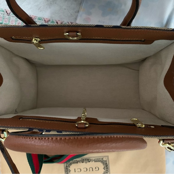 Gucci Large Ge Canvas Tote - Picture 5 of 5